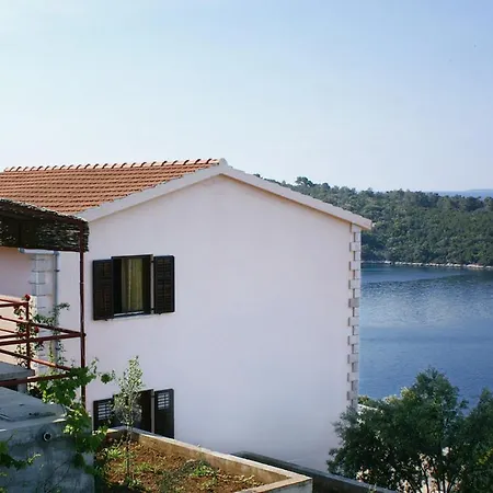 By The Sea Karbuni, Korcula - 4465